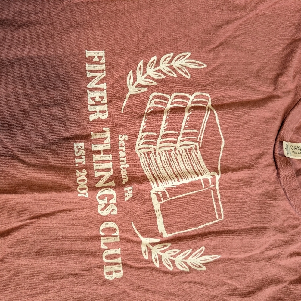Women's Canvas Finer Things Club Pink Tshirt From The Office Size Large - Picture 3 of 3